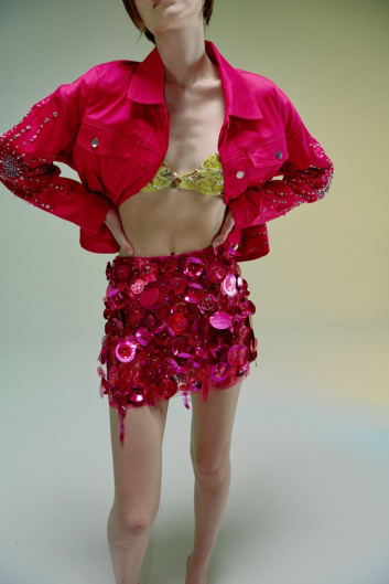 Fotoservizio/SS 2022/WOMEN/PRESENTAZIONE/DES PHEMMES/DP2/12