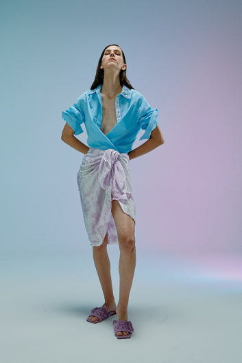 Fotoservizio/SS 2022/WOMEN/PRESENTAZIONE/DES PHEMMES/DP2/3
