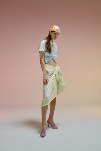 Fotoservizio/SS 2022/WOMEN/PRESENTAZIONE/DES PHEMMES/DP2/17