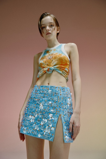 Fotoservizio/SS 2022/WOMEN/PRESENTAZIONE/DES PHEMMES/DP2/30