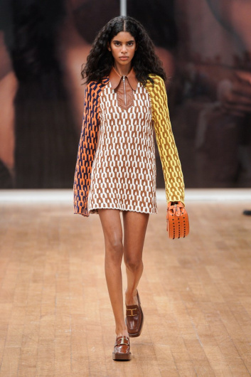 Fotoservizio/SS 2022/WOMEN/SFILATA/TOD'S/DP2/6