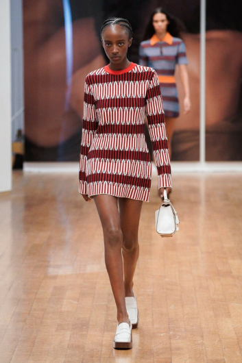 Fotoservizio/SS 2022/WOMEN/SFILATA/TOD'S/DP2/2