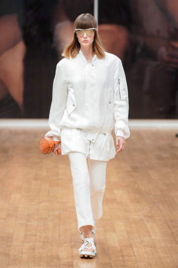 Fotoservizio/SS 2022/WOMEN/SFILATA/TOD'S/DP2/26