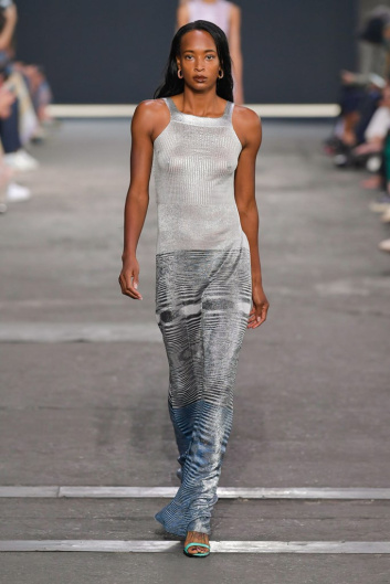 Fotoservizio/SS 2022/WOMEN/SFILATA/MISSONI/DP2/11