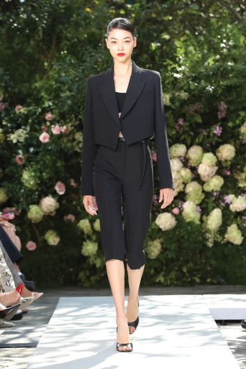Fotoservizio/SS 2022/WOMEN/APPUNTAMENTO/MICHAEL KORS/DP2/1