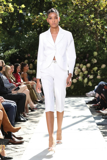 Fotoservizio/SS 2022/WOMEN/APPUNTAMENTO/MICHAEL KORS/DP2/13