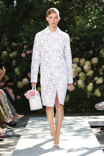 Fotoservizio/SS 2022/WOMEN/APPUNTAMENTO/MICHAEL KORS/DP2/20
