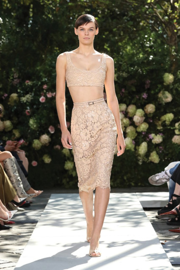 Fotoservizio/SS 2022/WOMEN/APPUNTAMENTO/MICHAEL KORS/DP2/23