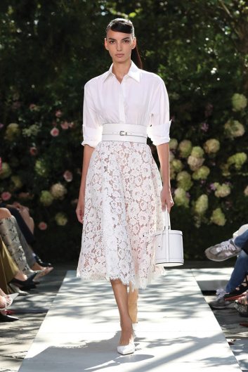 Fotoservizio/SS 2022/WOMEN/APPUNTAMENTO/MICHAEL KORS/DP2/31