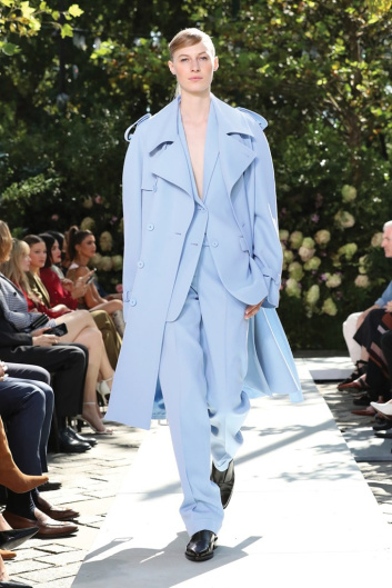 Fotoservizio/SS 2022/WOMEN/APPUNTAMENTO/MICHAEL KORS/DP2/40