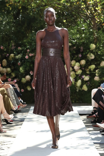 Fotoservizio/SS 2022/WOMEN/APPUNTAMENTO/MICHAEL KORS/DP2/59