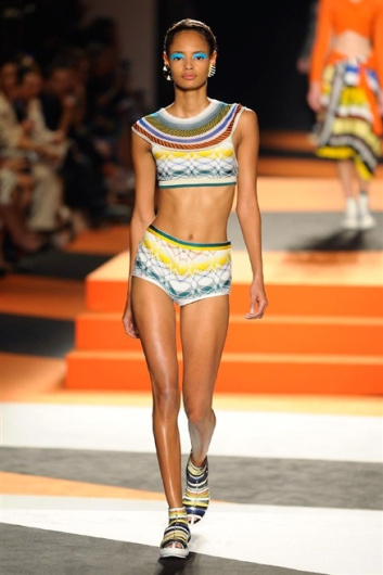 Fotoservizio/SS 2016/WOMEN/MISSONI/DP1/20