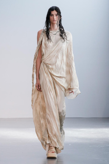 Fotoservizio/SS 2023/MEN/SFILATA/FEDERICO CINA/DP2/0