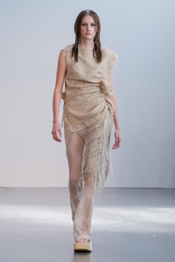 Fotoservizio/SS 2023/MEN/SFILATA/FEDERICO CINA/DP2/0