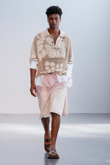 Fotoservizio/SS 2023/MEN/SFILATA/FEDERICO CINA/DP2/3