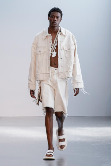 Fotoservizio/SS 2023/MEN/SFILATA/FEDERICO CINA/DP2/0