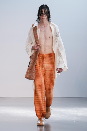 Fotoservizio/SS 2023/MEN/SFILATA/FEDERICO CINA/DP2/0