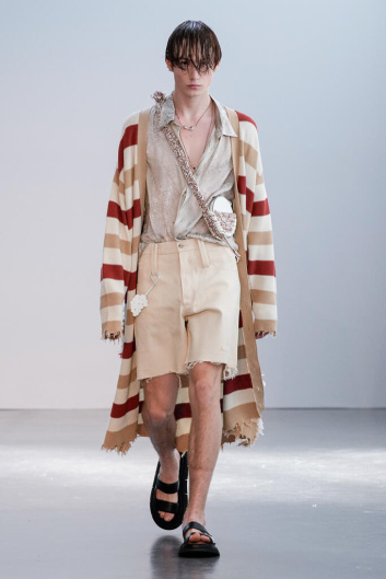Fotoservizio/SS 2023/MEN/SFILATA/FEDERICO CINA/DP2/4