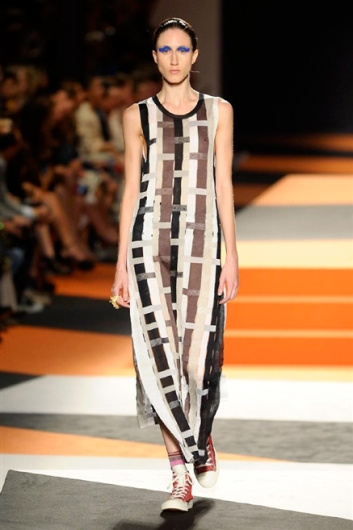 Fotoservizio/SS 2016/WOMEN/MISSONI/DP1/36