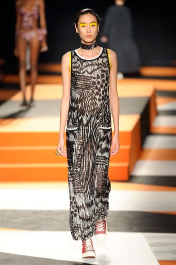 Fotoservizio/SS 2016/WOMEN/MISSONI/DP1/37