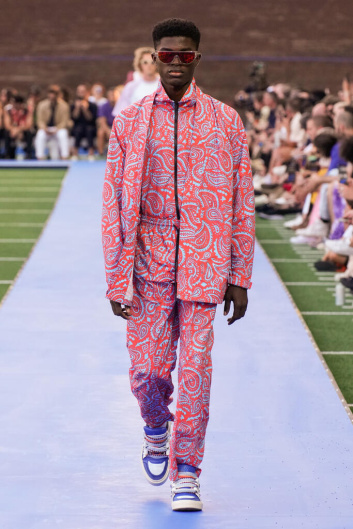 Fotoservizio/SS 2023/MEN/SFILATA/MARCELO BURLON COUNTY OF MILAN/DP2/4