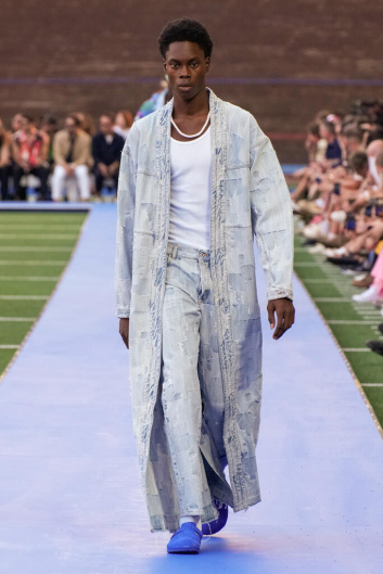 Fotoservizio/SS 2023/MEN/SFILATA/MARCELO BURLON COUNTY OF MILAN/DP2/13