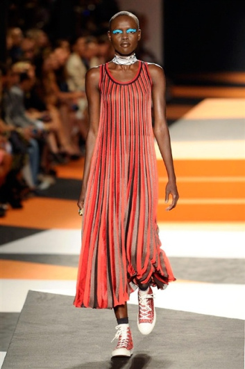 Fotoservizio/SS 2016/WOMEN/MISSONI/DP1/40