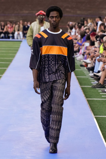 Fotoservizio/SS 2023/MEN/SFILATA/MARCELO BURLON COUNTY OF MILAN/DP2/7