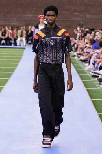 Fotoservizio/SS 2023/MEN/SFILATA/MARCELO BURLON COUNTY OF MILAN/DP2/3