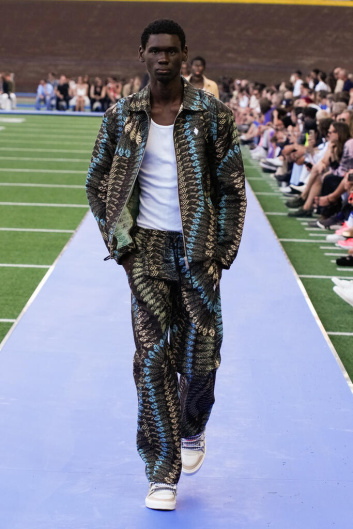 Fotoservizio/SS 2023/MEN/SFILATA/MARCELO BURLON COUNTY OF MILAN/DP2/3