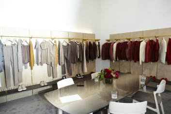 Fotoservizio/SS 2023/MEN/PRESENTAZIONE/BRETT JOHNSON/DP2/6
