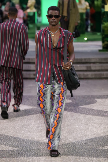 Fotoservizio/SS 2023/MEN/SFILATA/VERSACE/DP2/1