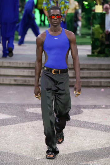 Fotoservizio/SS 2023/MEN/SFILATA/VERSACE/DP2/0