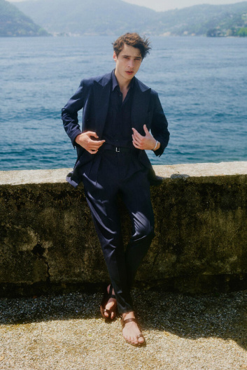 Fotoservizio/SS 2023/MEN/PRESENTAZIONE/BRIONI/DP2/12