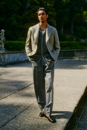 Fotoservizio/SS 2023/MEN/PRESENTAZIONE/BRIONI/DP2/32