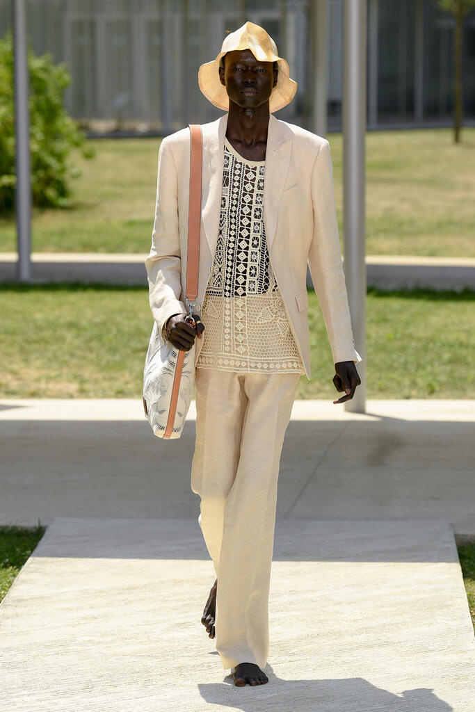 Fotoservizio/SS 2023/MEN/SFILATA/ETRO/DP2/2