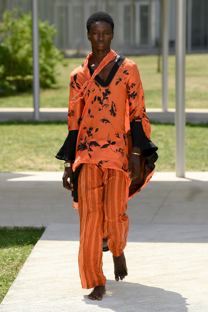 Fotoservizio/SS 2023/MEN/SFILATA/ETRO/DP2/2