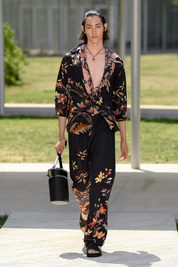 Fotoservizio/SS 2023/MEN/SFILATA/ETRO/DP2/2