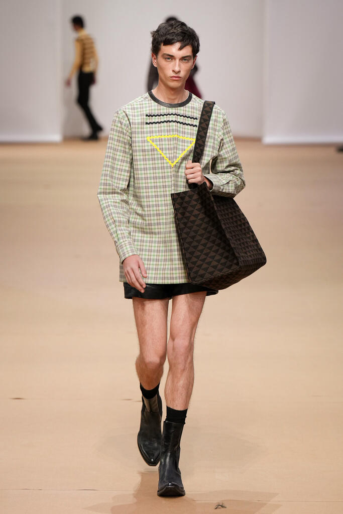 Fotoservizio/SS 2023/MEN/SFILATA/PRADA/DP2/12