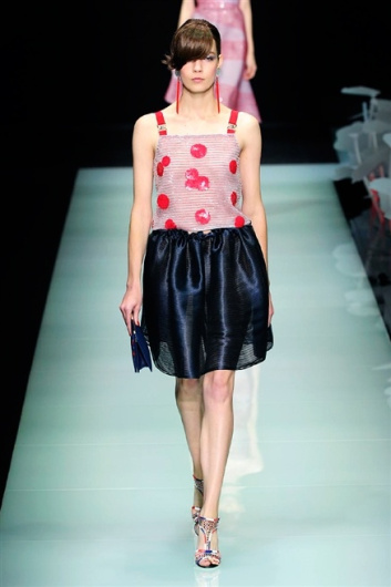 Fotoservizio/SS 2016/WOMEN/GIORGIO ARMANI/DP1/37