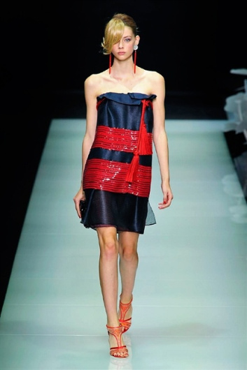 Fotoservizio/SS 2016/WOMEN/GIORGIO ARMANI/DP1/48
