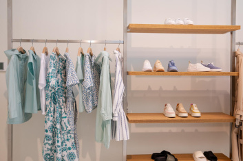 Fotoservizio/SS 2023/MEN/PRESENTAZIONE/WOOLRICH/DP2/13