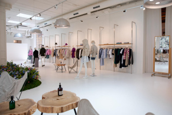 Fotoservizio/SS 2023/MEN/PRESENTAZIONE/WOOLRICH/DP2/8