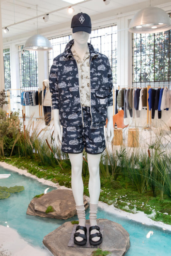 Fotoservizio/SS 2023/MEN/PRESENTAZIONE/WOOLRICH/DP2/29