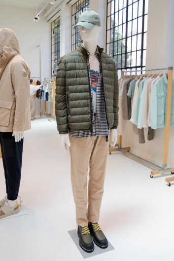 Fotoservizio/SS 2023/MEN/PRESENTAZIONE/WOOLRICH/DP2/44