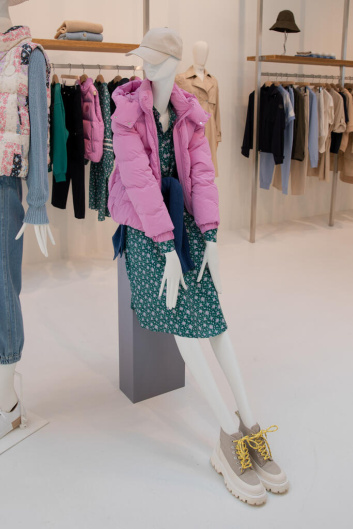 Fotoservizio/SS 2023/MEN/PRESENTAZIONE/WOOLRICH/DP2/38