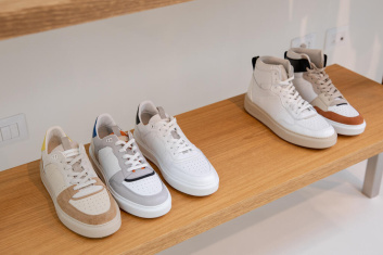 Fotoservizio/SS 2023/MEN/PRESENTAZIONE/WOOLRICH/DP2/77