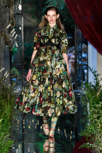 Fotoservizio/SS 2023/WOMEN/SFILATA/ANTONIO MARRAS/DP2/0