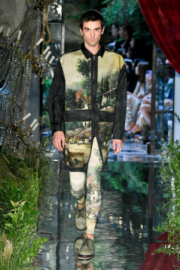 Fotoservizio/SS 2023/WOMEN/SFILATA/ANTONIO MARRAS/DP2/24