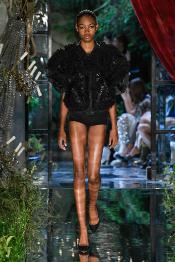 Fotoservizio/SS 2023/WOMEN/SFILATA/ANTONIO MARRAS/DP2/26